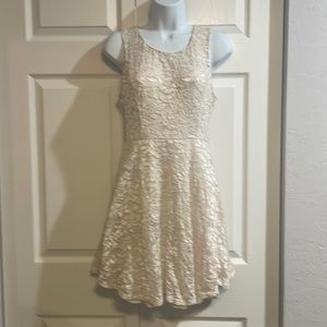 Cream/Blush colored casual dress, size S